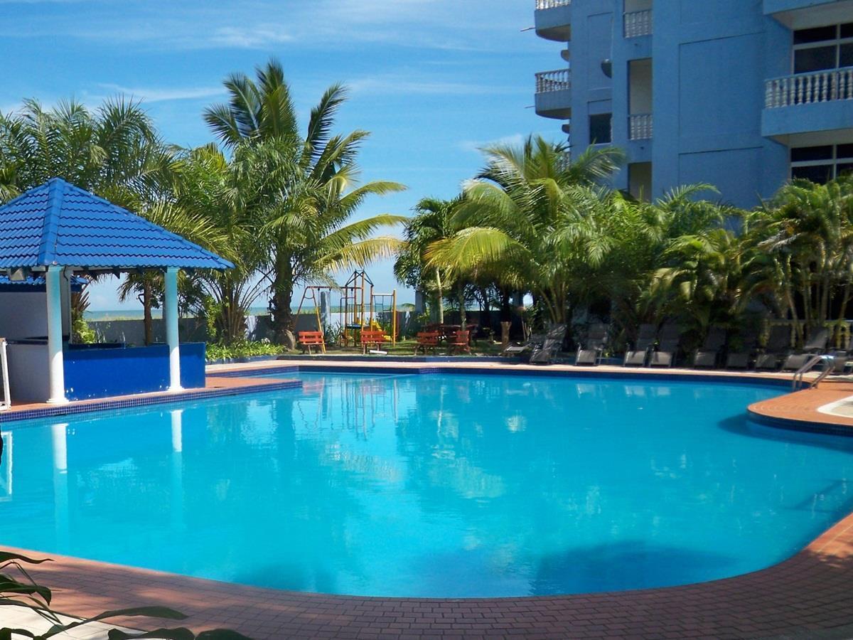 Sanctuary Resort - Apartment Hotel Чератинг Екстериор снимка