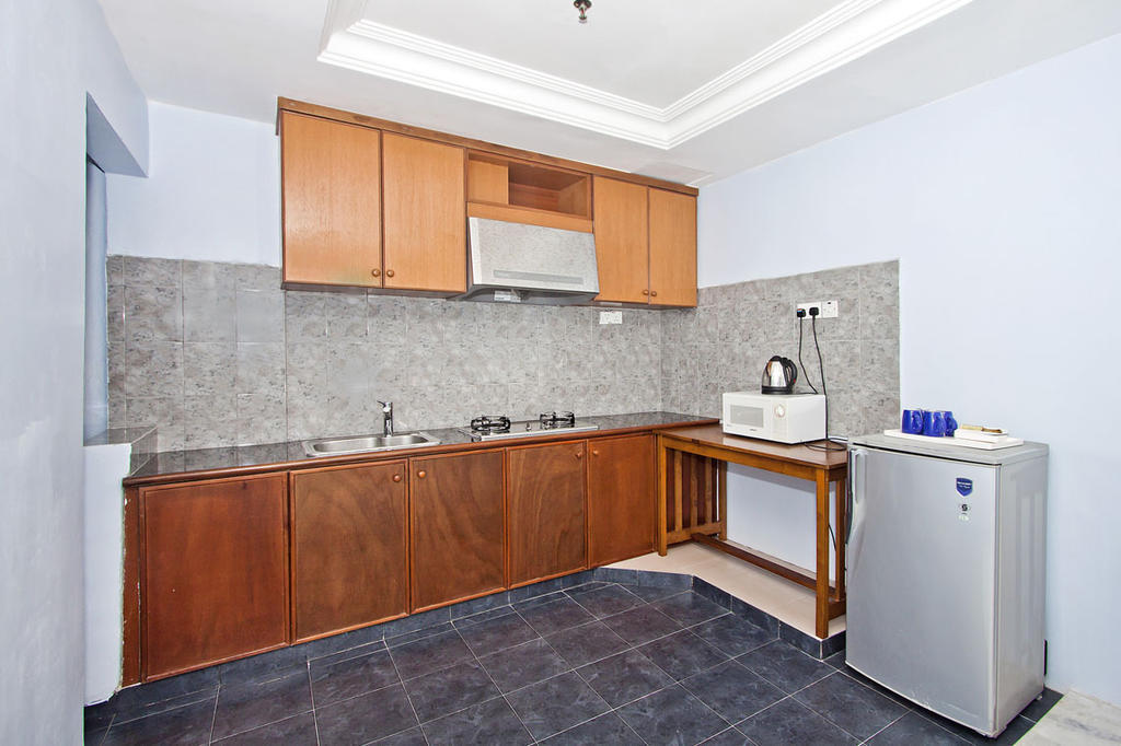 Sanctuary Resort - Apartment Hotel Чератинг Екстериор снимка